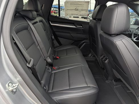 New 2027 GMC Terrain Elevation w/ Elevation Premium Package FWD image 28