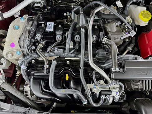 Used 2025 Nissan Sentra SV image 38