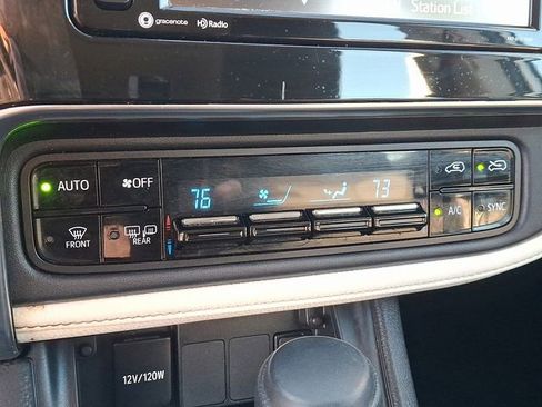 Used 2018 Toyota Corolla iM image 16