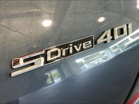 Used 2021 BMW X6 sDrive40i w/ M Sport Package RWD image 8