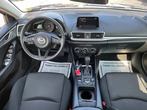Used 2018 MAZDA MAZDA3 Sport FWD image 14