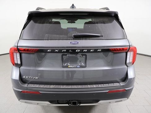 New 2026 Ford Explorer Active w/ Active Comfort Package image 6