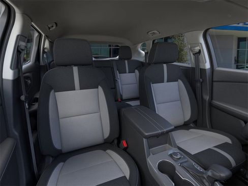 New 2025 Chevrolet Blazer LT w/ Midnight/Sport Edition image 16