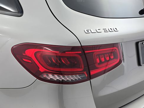 Certified 2021 Mercedes-Benz GLC 300 4MATIC image 35