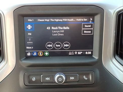 Used 2023 Chevrolet Silverado 1500 Custom w/ 2.7L Blackout Package AWD/4WD image 18
