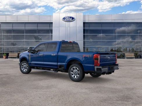 Used 2026 Ford F250 Lariat AWD/4WD image 4