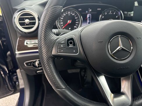 Used 2017 Mercedes-Benz E 300 image 26