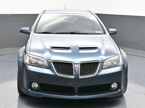 Used 2009 Pontiac G8 image 2