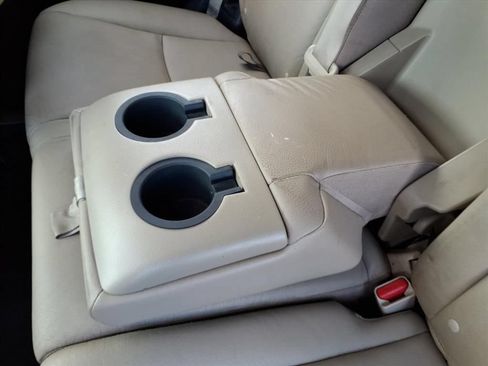 Used 2011 Toyota 4Runner Limited AWD/4WD image 15