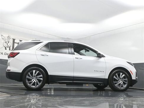 Used 2022 Chevrolet Equinox Premier image 59