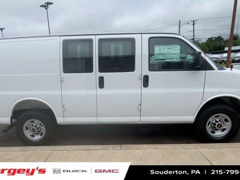New 2025 GMC Savana 2500 Work Van w/ Driver Convenience Package image 10