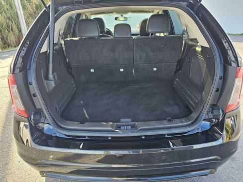 Used 2013 Ford Edge Sport w/ Driver Entry Pkg image 12