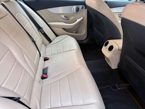 Used 2015 Mercedes-Benz C 300 4MATIC Sedan image 14