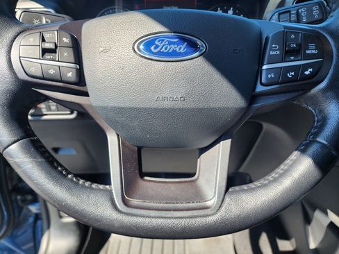 Used 2020 Ford Explorer XLT w/ Equipment Group 202A image 29