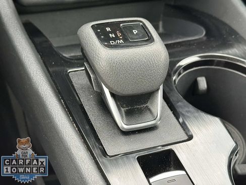 Used 2025 Nissan Rogue SV AWD/4WD image 32