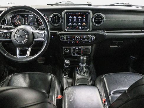 Used 2019 Jeep Wrangler Unlimited Sahara AWD/4WD image 14
