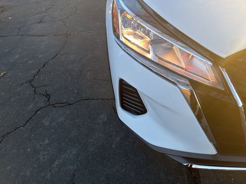 Certified 2023 Nissan Kicks S image 10