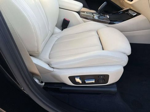 Used 2019 BMW X3 sDrive30i w/ Convenience Package image 11