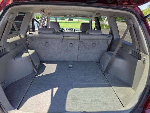 Used 2007 Toyota Highlander 2WD w/ 3rd Row image 23