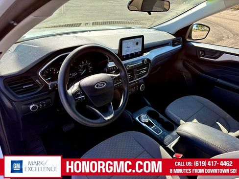 Used 2022 Ford Escape SE FWD image 10