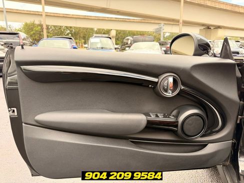 Used 2017 MINI Cooper S FWD image 18