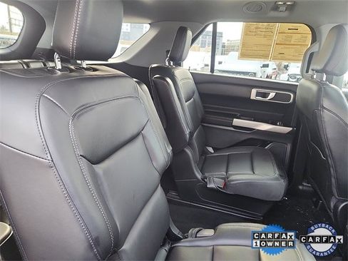 Certified 2022 Ford Explorer XLT w/ Equipment Group 202A image 30