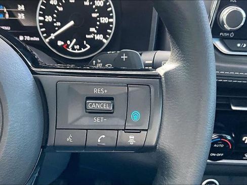 Certified 2021 Nissan Rogue SV image 23