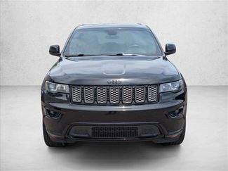 Used 2017 Jeep Grand Cherokee Altitude AWD/4WD video 2