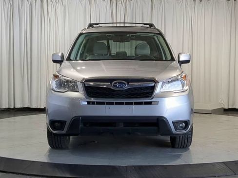 Used 2016 Subaru Forester 2.5i Premium AWD/4WD image 3