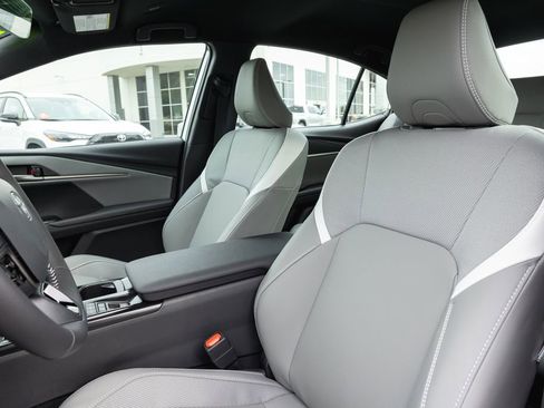 Used 2026 Toyota Camry SE image 11