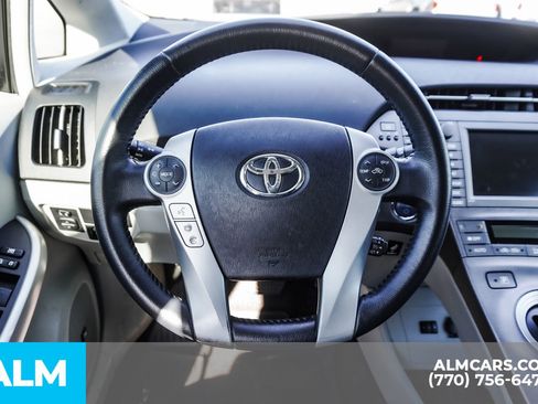 Used 2013 Toyota Prius One image 30