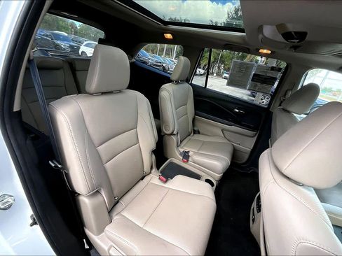 Used 2021 Honda Pilot Elite image 19