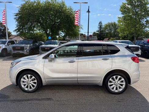 Used 2018 Buick Envision Premium AWD/4WD image 8