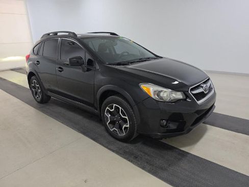 Used 2015 Subaru Crosstrek 2.0i Premium AWD/4WD image 3