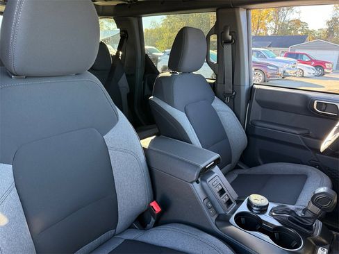 New 2025 Ford Bronco Big Bend image 16