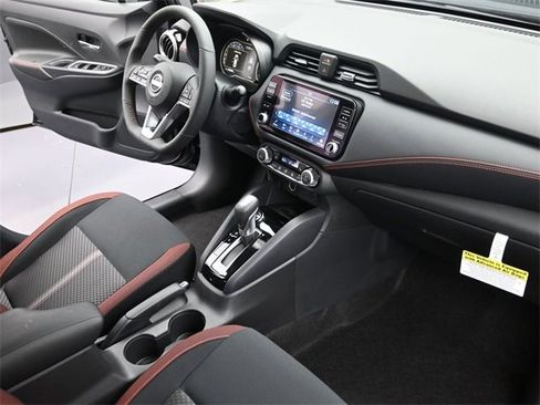 New 2025 Nissan Versa SR w/ Trunk Package image 34