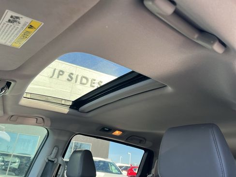 Used 2018 Honda Odyssey EX-L image 20