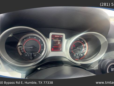 Used 2020 Dodge Journey SE w/ SE Popular Equipment Group FWD image 11