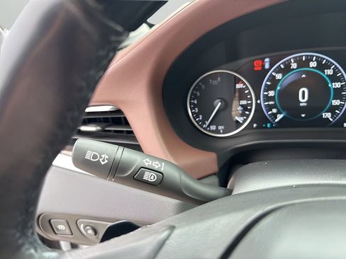 Used 2019 Buick Enclave Avenir w/ Avenir Technology Package image 32