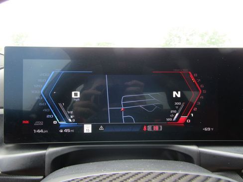 Used 2025 BMW M3 w/ M Carbon Exterior Package RWD image 48