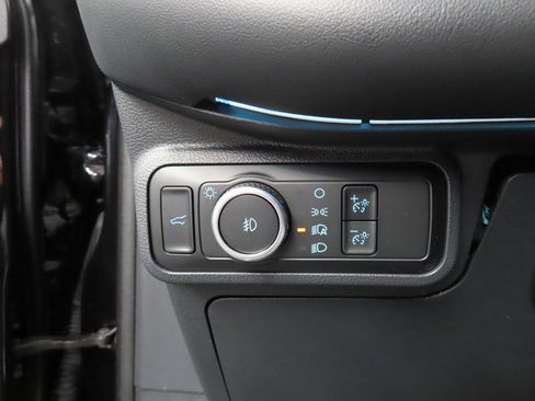 Used 2025 Ford Explorer ST image 45