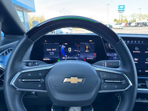 Used 2024 Chevrolet Equinox EV LT w/ Active Safety Package 3 FWD image 22