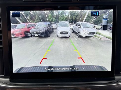 Certified 2022 Ford F150 XLT w/ Equipment Group 302A High image 25