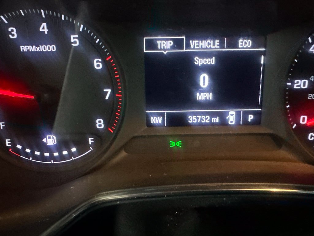 Used 2023 Chevrolet TrailBlazer LT FWD image 22
