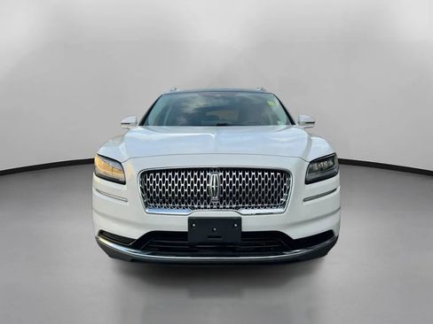 Used 2022 Lincoln Nautilus Reserve w/ Cargo Utility Package AWD/4WD image 3
