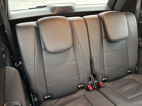 Used 2024 Mercedes-Benz GLS 450 4MATIC image 47