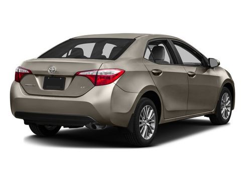Used 2016 Toyota Corolla LE FWD image 3