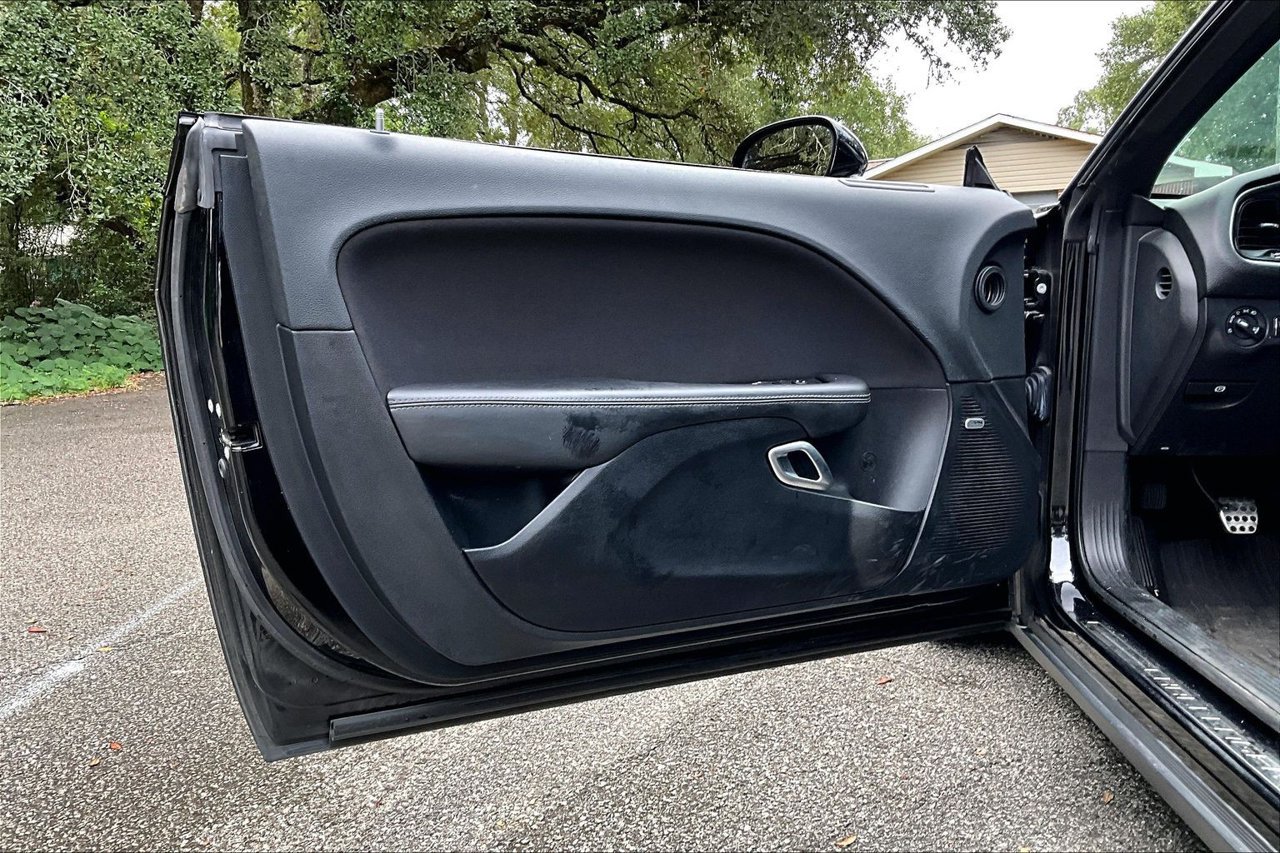 Used 2019 Dodge Challenger R/T Scat Pack RWD image 16