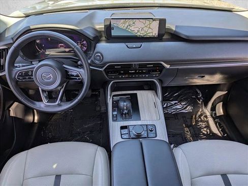 Used 2024 MAZDA CX-90 Plug-In Hybrid w/ Premium Pkg image 17
