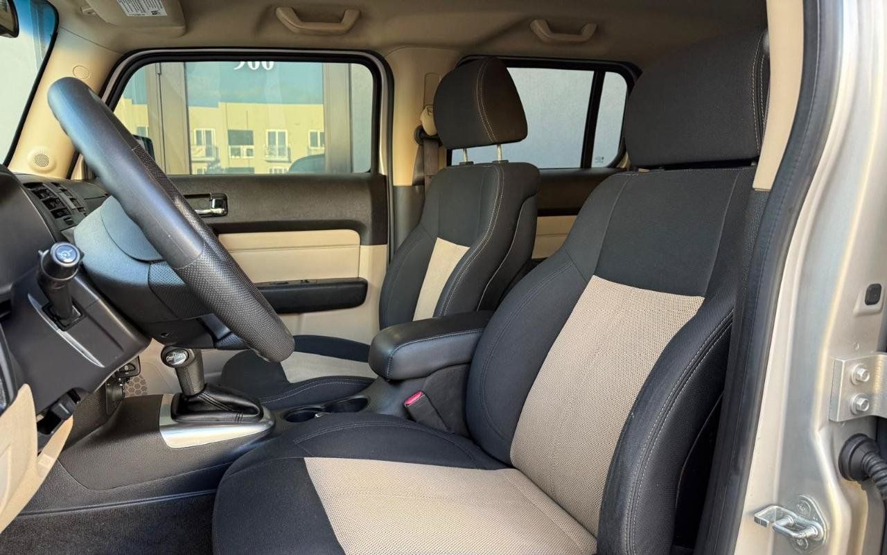Used 2006 HUMMER H3 w/ Chrome Appearance Package AWD/4WD image 13